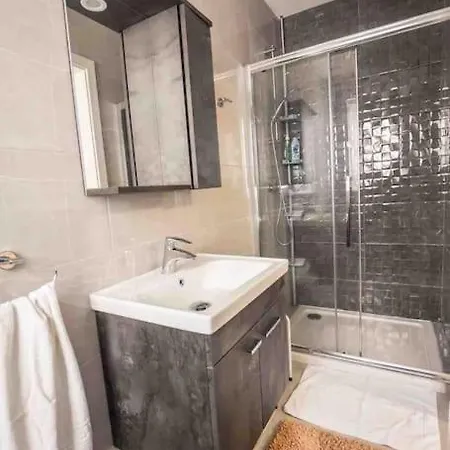 Meadow View Saint Pauls Bay Flat 4